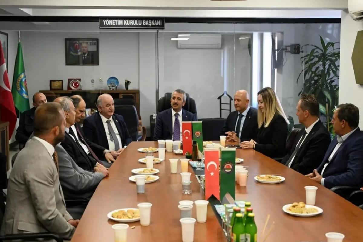 Vali Sezer’den Çiftçiler Günü Ziyareti