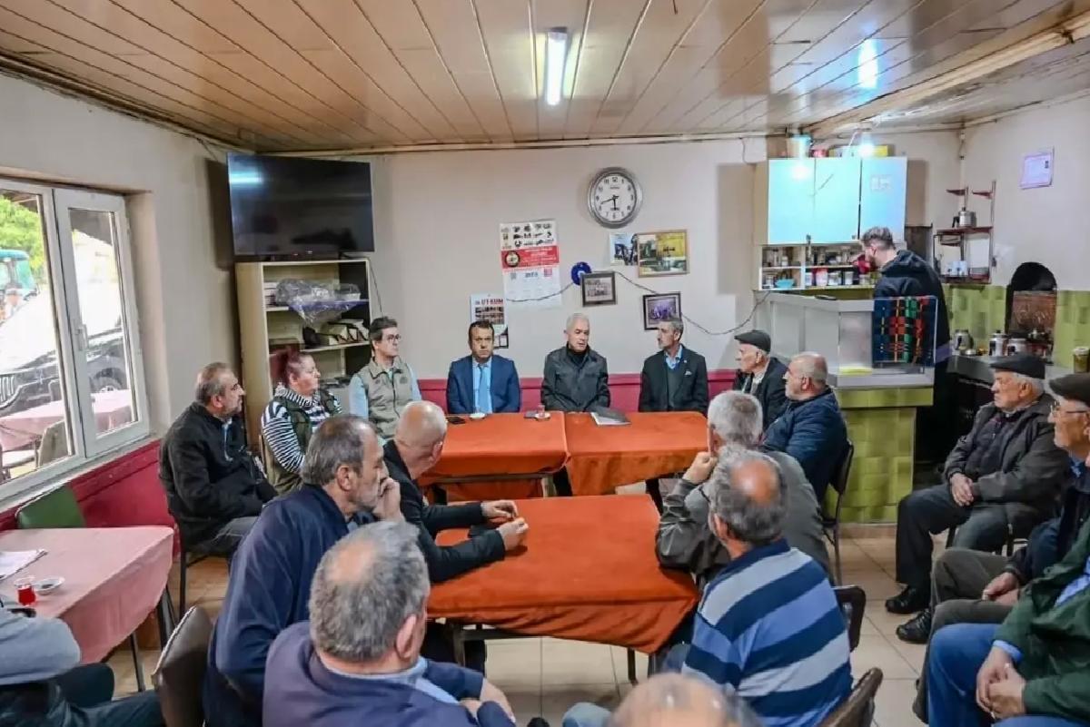 Vali Turan, Dereköy’de Vatandaşlarla Buluştu