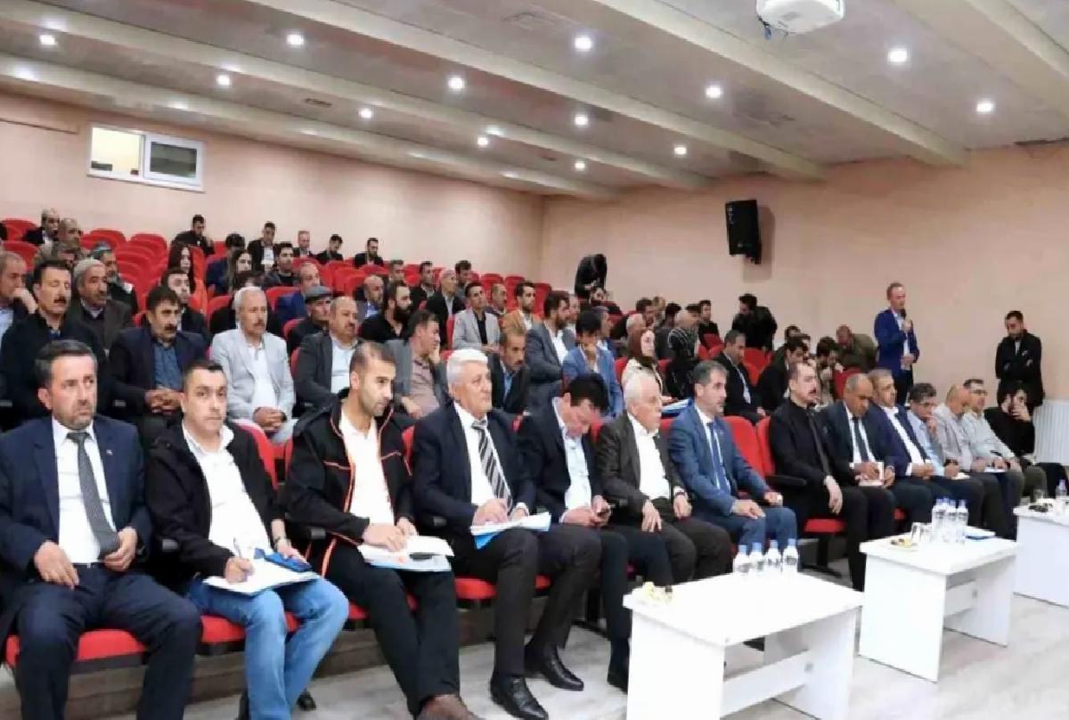 Van’da Muhtarlarla Sorunlar ve Çözüm Yolları Tartışıldı
