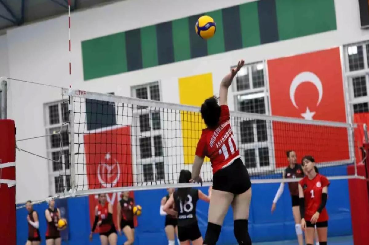 Voleybol Kızlar Türkiye Şampiyonası Sonuçlandı