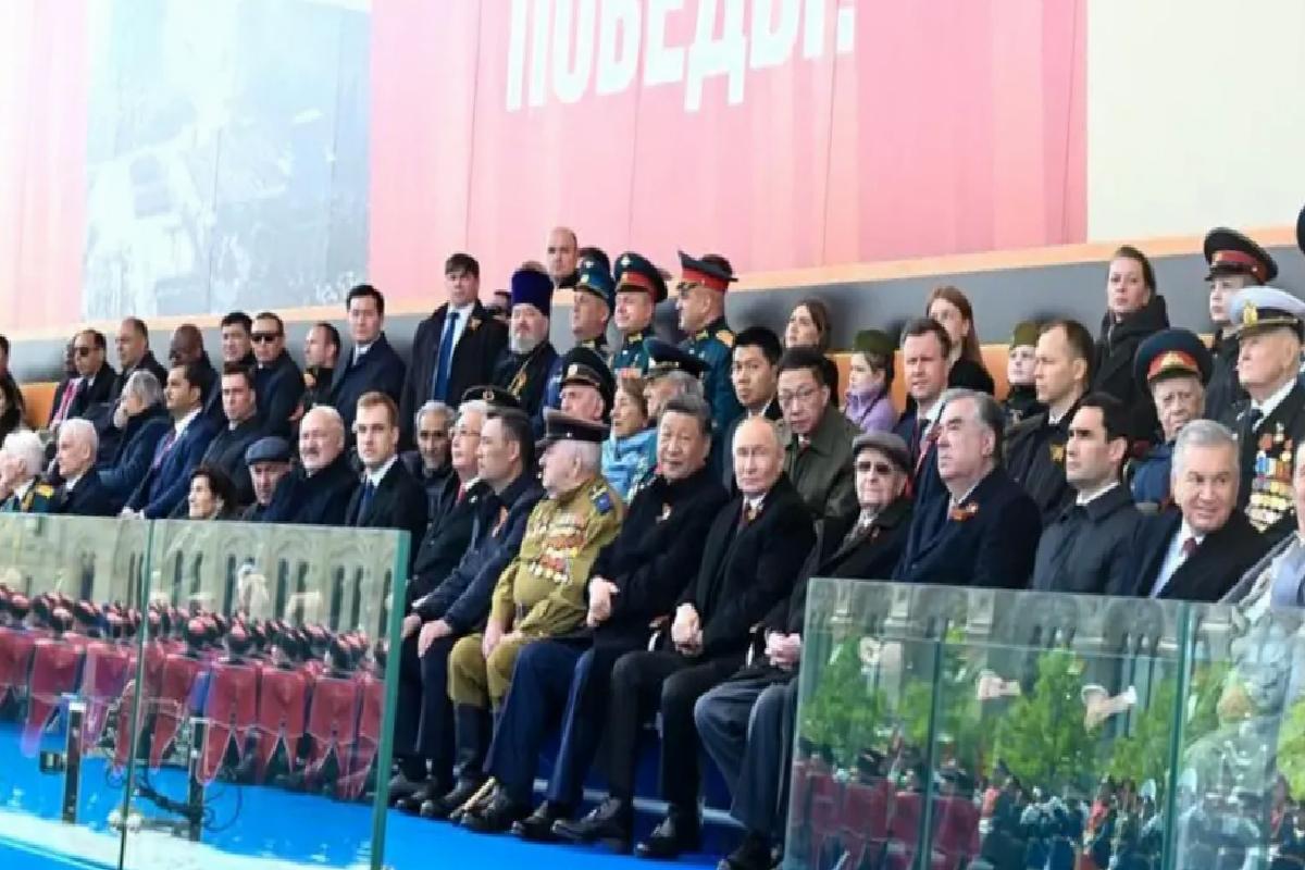 Xi Jinping Moskova’da Zafer Kutlamalarına Katıldı