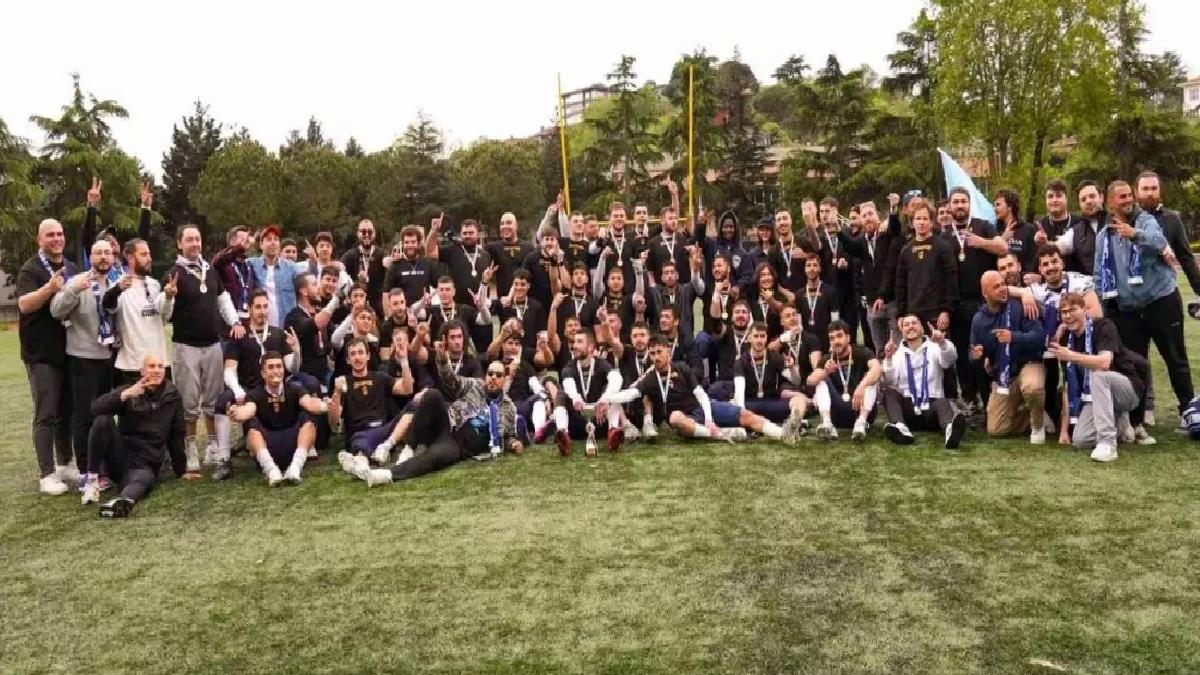 Yaşar Üniversitesi Admirals Şampiyon Oldu