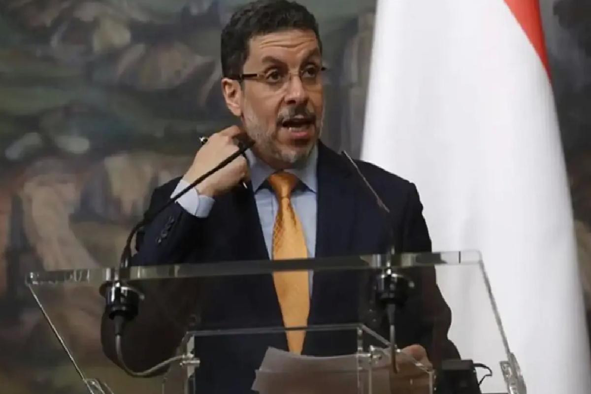 Yemen Başbakanı Ahmed Avad bin Mübarek İstifa Etti