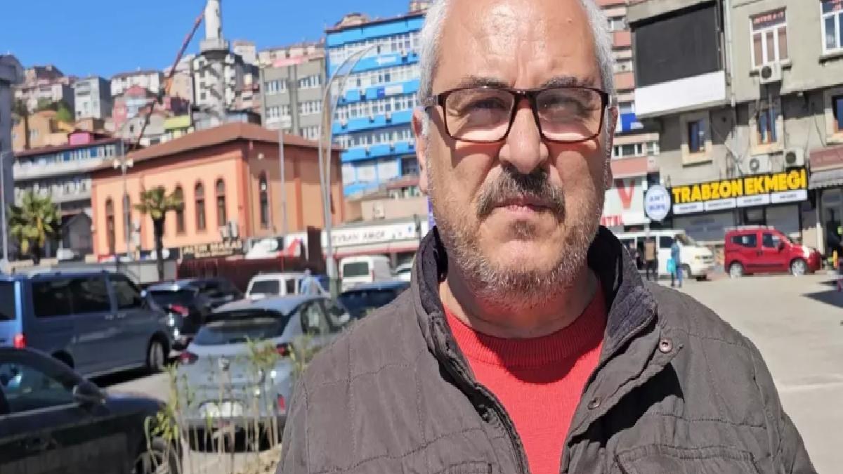Yeni Camii’nin Minaresi Yıkıldı