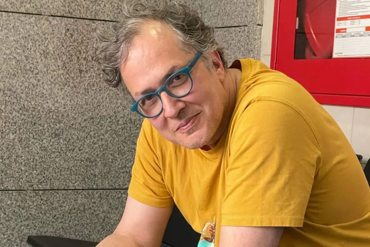 Yönetmen İlker Canikligil yurt dışı çıkış yasağı ve imza yükümlülüğü şartıyla tahliye edildi