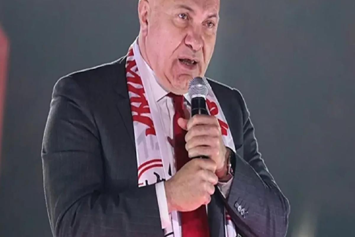 Yüksel Yıldırım’dan Fenerbahçe’ye olay sözler: Derbide akılları çelişti