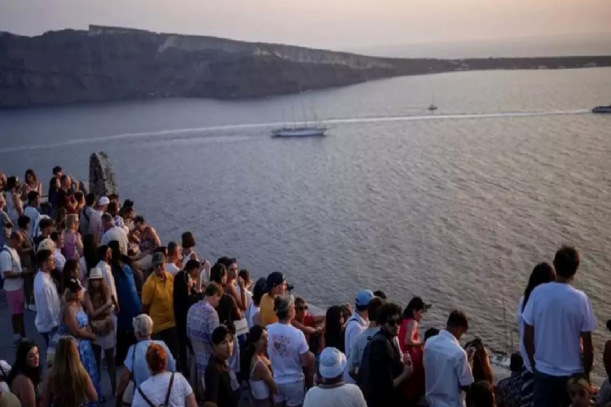 Yunanistan’da deprem paniği! Okullar tatil edildi