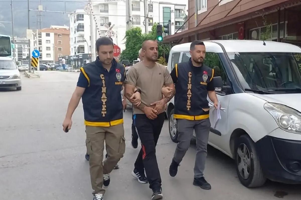 Yunusemre’de Araçlara Zarar Veren Şüpheli Yakalandı