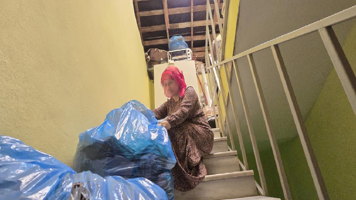 Zonguldak’ta evden tahliye edilen kadın çatıda yaşamaya başladı
